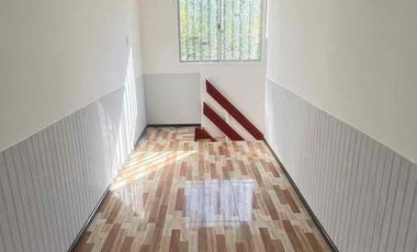 VENDE CASA EN CALLE LARGA