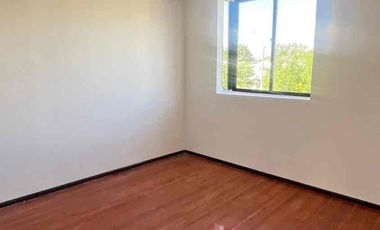 VENDE CASA EN CALLE LARGA