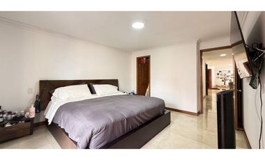 VENDO APARTMENTO ALTOS DEL POBLADO