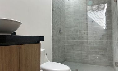 CASA EN VENTA EN XARAMA RESIDENCIAL