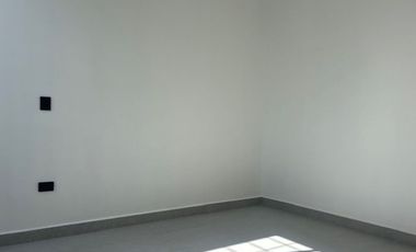 CASA EN VENTA EN XARAMA RESIDENCIAL