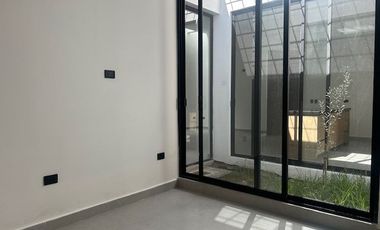 CASA EN VENTA EN XARAMA RESIDENCIAL