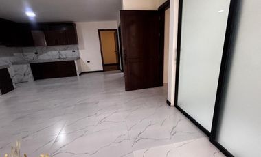 Venta de Casa en Cuenca, Sector Control Sur, Cerca del Colegio Borja