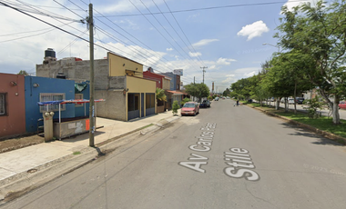 CASA EN VENTA EN EXCELENTES CONDICIONES. ZAPOTLAN EL GRANDE, JAL. REMATE BANCARIO