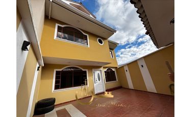 Venta de Casa en Cuenca, Sector Santa Maria Sayausi