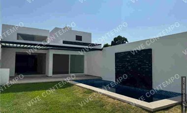 CASAS NUEVAS EN VENTA CON ALBERCA EN YAUTEPEC
