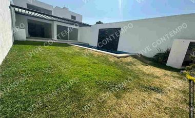CASAS NUEVAS EN VENTA CON ALBERCA EN YAUTEPEC