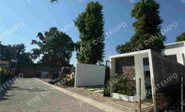 CASAS NUEVAS EN VENTA CON ALBERCA EN YAUTEPEC