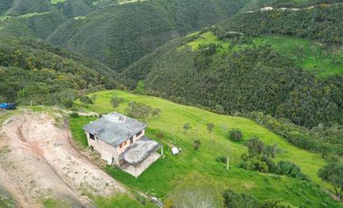 PROPIEDAD EN VENTA 10 HA. VICTORIA DEL PORTETE
