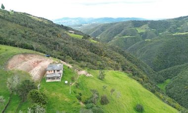 PROPIEDAD EN VENTA 10 HA. VICTORIA DEL PORTETE