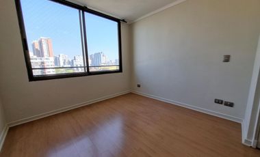 José Domingo Cañas, 2 dorm, 1 Estac y 1 bod a 2 cuadras Metro Irarrázaval