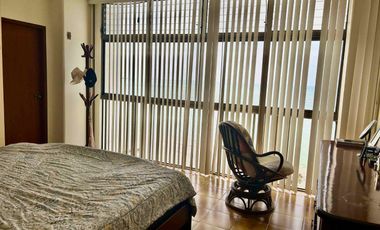 DEPARTAMENTO AMOBLADO EN VENTA FRENTE AL MAR EN SALINAS