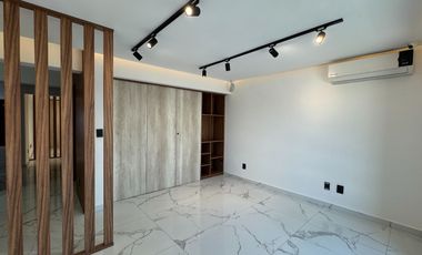 Oficinas ejecutivas seminuevas en venta en Jardines del Country de 4 niveles