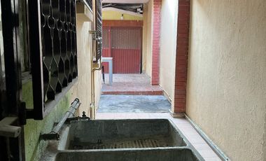 Venta de casa con local comercial en Av. Lopez Mateos, Guadalupe, N.L.