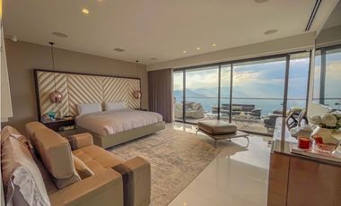 VENDO CASA DE LUJO PALMAS POBLADO