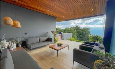 VENDO CASA CAMPESTRE EN PALMAS