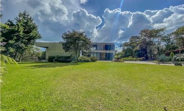 VENDO CASA CAMPESTRE EN PALMAS