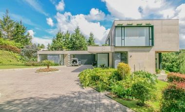 VENDO CASA CAMPESTRE EN PALMAS