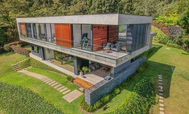 VENDO CASA CAMPESTRE EN PALMAS