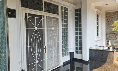 Di Jual / Sewa Rumah Di Janur Elok Kelapa Gading