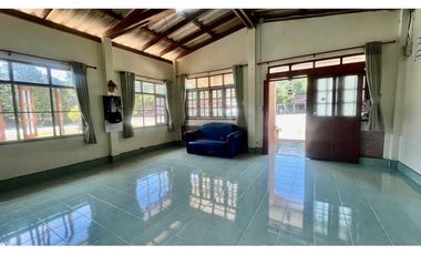 2 Beds Detached House of Land by Public Concrete Road