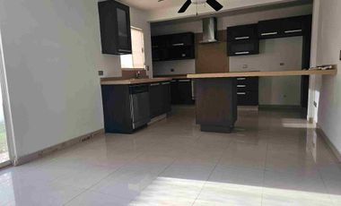 Casa en Renta Cumbres Renacimiento Monterrey N.L.