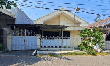Disewakan Rumah Sutorejo, Surabaya. Dekat Kampus UNAIR dan ITS