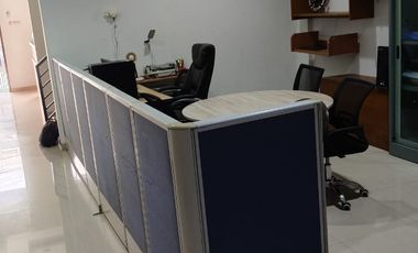 Disewakan Ruang Usaha / Kantor Jakarta Barat 1 Lantai 4jt /Perbulan