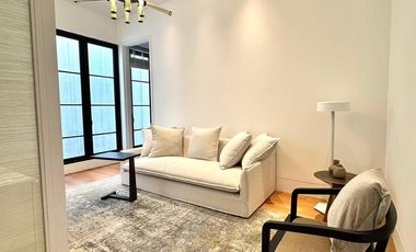 Dijual Rumah Classic Modern Touch Brand New Selangkah ke Pondok Indah Mall Jakarta Selatan