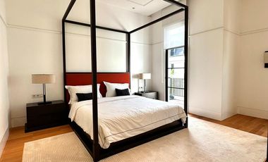 Dijual Rumah Classic Modern Touch Brand New Selangkah ke Pondok Indah Mall Jakarta Selatan