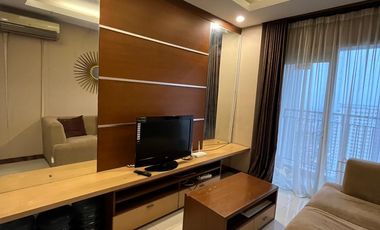 Jual Murah 2 Bedroom Apartemen Cosmo Mansion Furnish