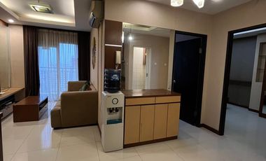 Jual Murah 2 Bedroom Apartemen Cosmo Mansion Furnish