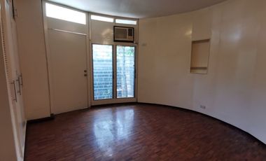 549 sqm Old Bungalow House for Sale in Bel-Air 4 Village near Urdaneta, Forbes Park, Dasmariñas Village