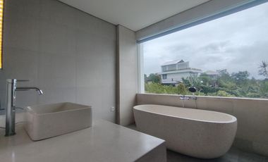 Brand new 5  bedrooms Villa with stunning view in munduk goblek  Oma