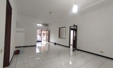 Rumah Mekar Wangi bisa juga untuk Kantor