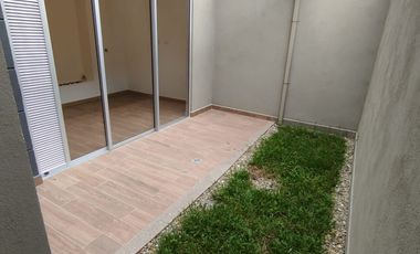 CASA EN LA CEJA