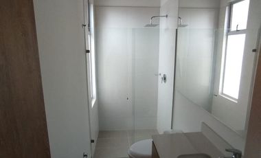 CASA EN LA CEJA