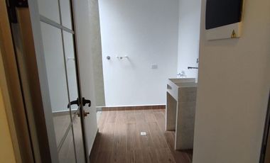 CASA EN LA CEJA