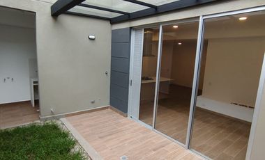 CASA EN LA CEJA