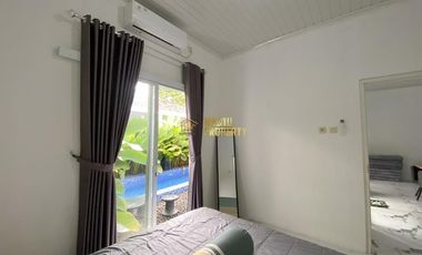 RUMAH SIAP HUNI PRIVATE POOL FURNISH DEKAT BANDARA ADI SUCIPTO