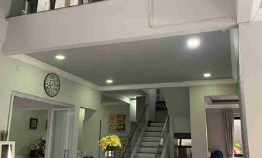 Dijual rumah siap huni murah 5,6M di Tebet LT 197 LB 280 garasi carport 3mobil dkt jl raya