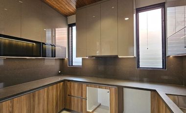 BRAND NEW HOUSE FOR SALE IN MCKINLEY HILL VILLAGE, FORT TAGUIG near BGC Makati BelAir San Lorenzo Urdaneta