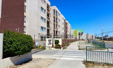 Arriendo departamento amoblado en La Serena, sector La Florida, 3D y 2B. $400 mil