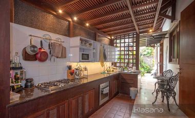 Unique Balinese Style Ao Nang Villa Residence