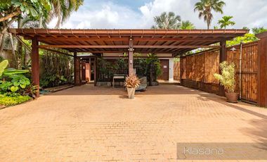 Unique Balinese Style Ao Nang Villa Residence