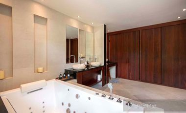 Unique Balinese Style Ao Nang Villa Residence