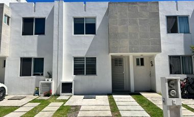 ¡Vive en el hogar de tus sueños! Hermosa propiedad en renta con excelentes amenidades