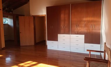 Rento hermosa Cotacachi 1000 m2