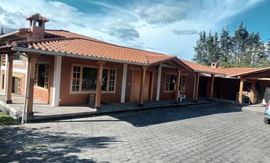 Rento hermosa Cotacachi 1000 m2