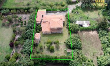 Rento hermosa Cotacachi 1000 m2